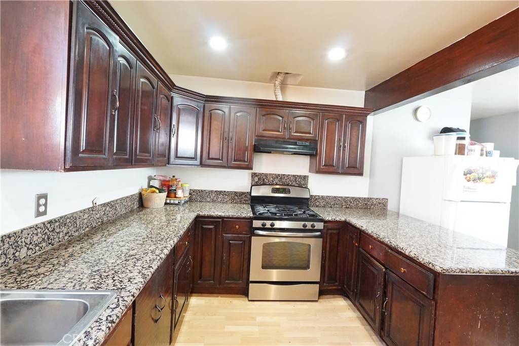 Pacoima, CA 91331,13125 Pinney ST