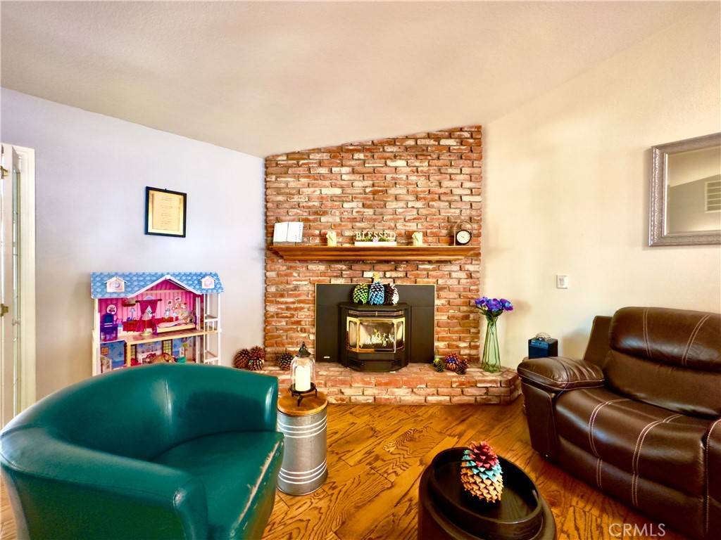 Tehachapi, CA 93561,26511 Teal CT