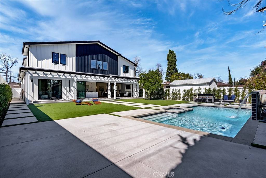 Encino, CA 91316,5012 Enfield AVE