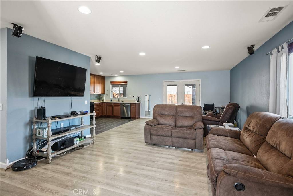 Victorville, CA 92395,16648 Don Quijote LN