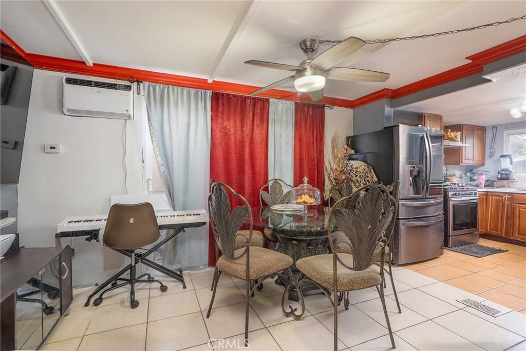 Compton, CA 90221,16002 S Atlantic Ave #C-11