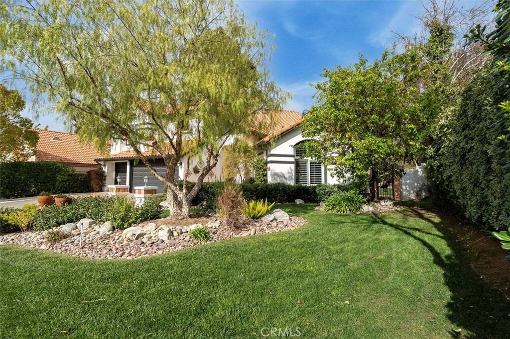 Saugus, CA 91350,22315 Circle J Ranch RD