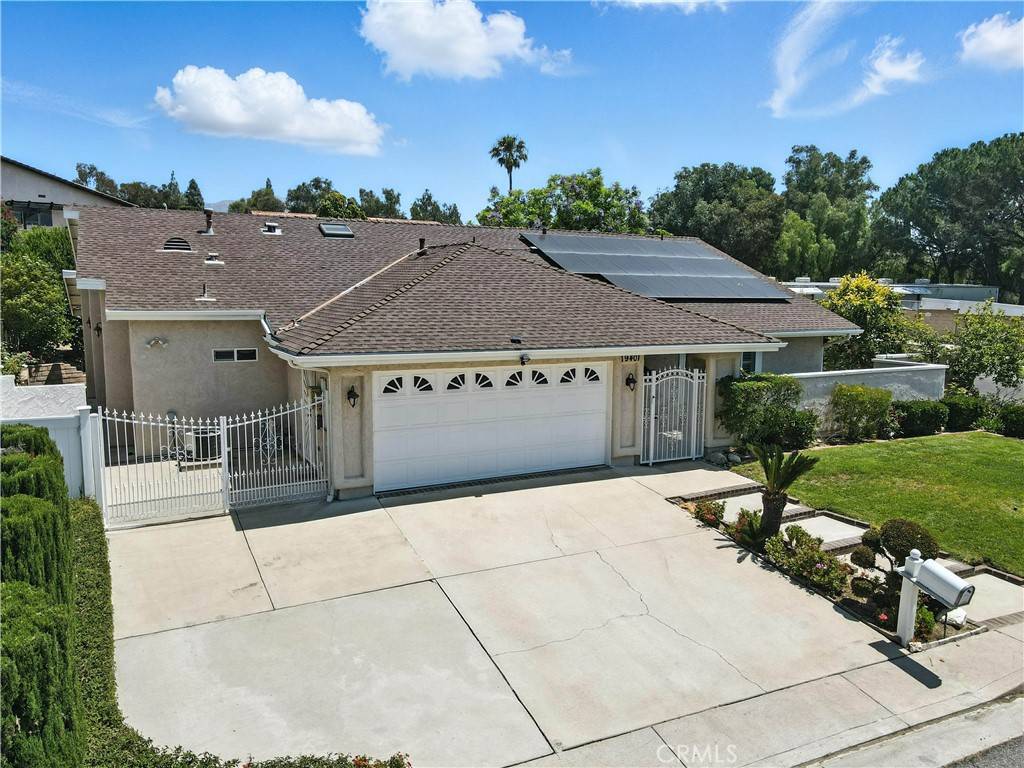 Porter Ranch, CA 91326,19401 Twin Hills PL
