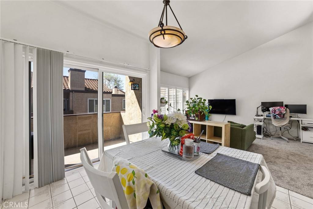 Montclair, CA 91763,9341 E Shadowood DR #E