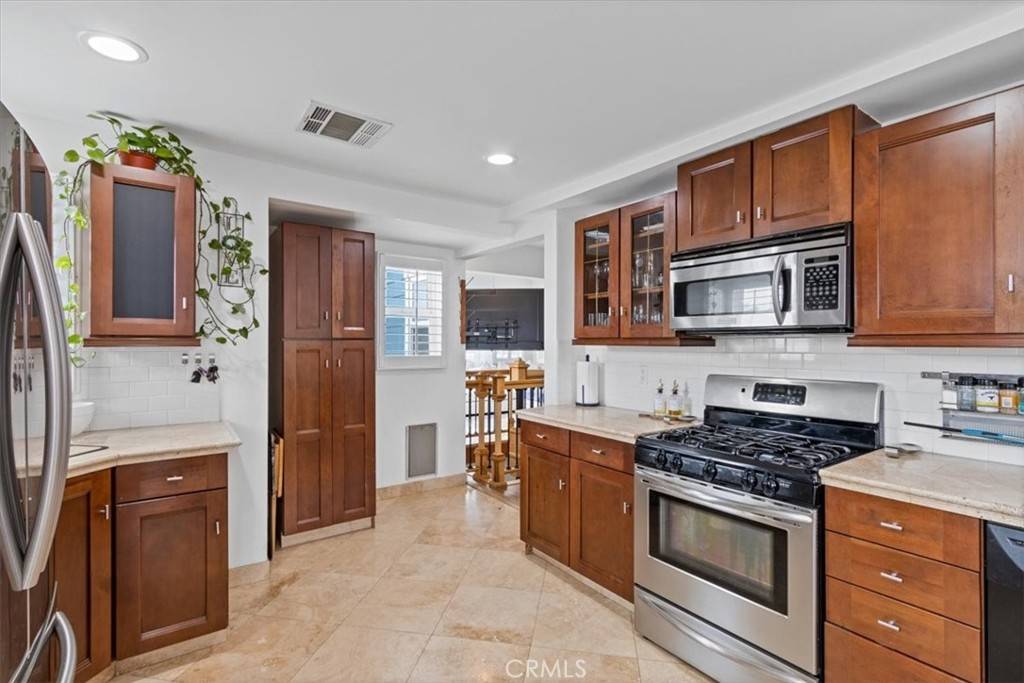 Chatsworth, CA 91311,21410 Wahoo TRL