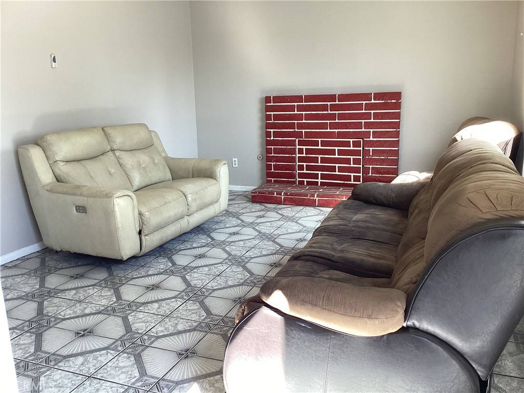 Rialto, CA 92376,544 N Loretta ST