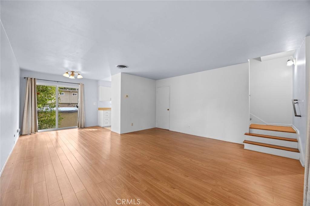 North Hollywood, CA 91602,11138 Aqua Vista ST #22