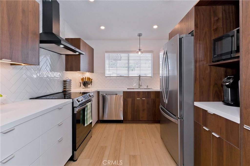 Palm Springs, CA 92264,505 S Farrell DR #H44