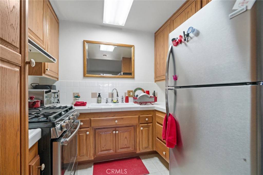 Newhall, CA 91321,19226 Avenue Of The Oaks #C