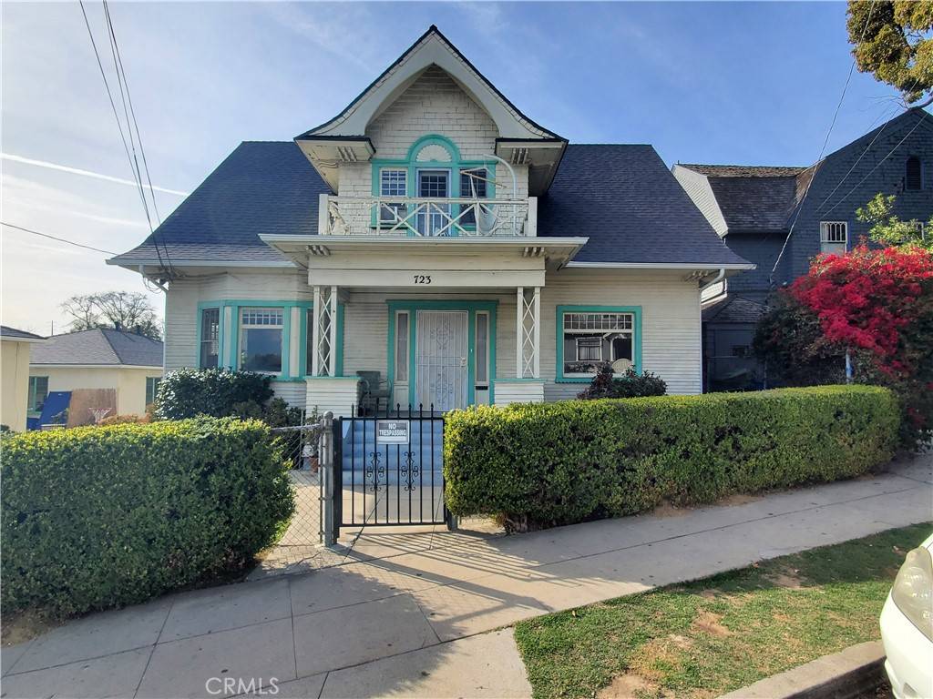 Los Angeles, CA 90026,717 -723 E Kensington RD