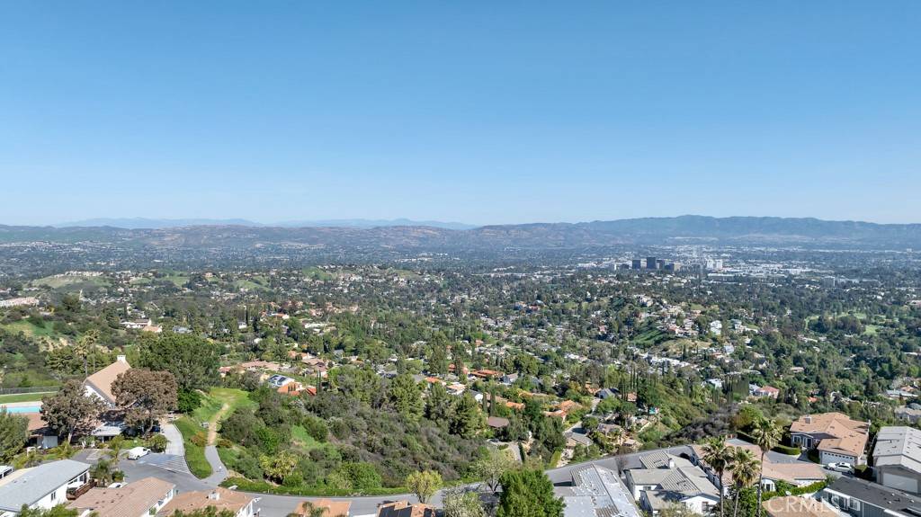 Topanga, CA 90290,171 Comanche