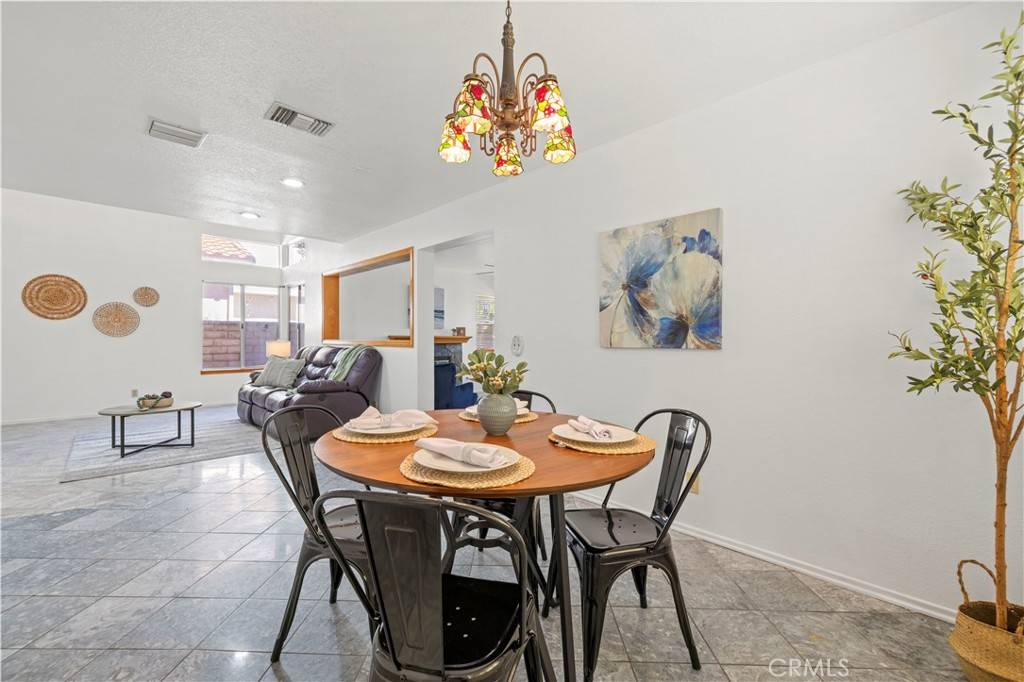 Newhall, CA 91321,19724 Azure Field DR