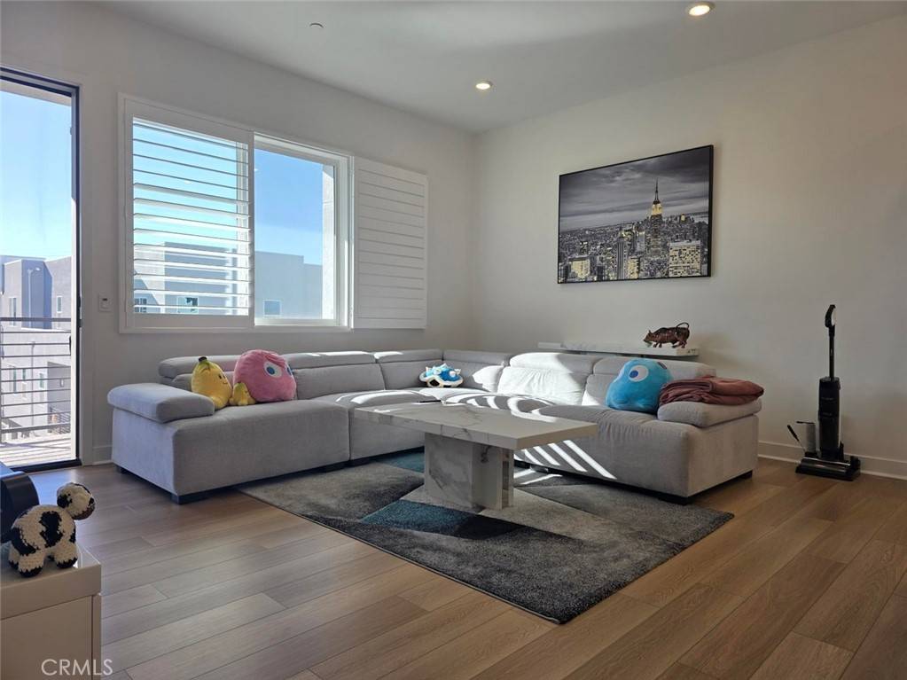 Valencia, CA 91381,26729 Greylock LN #301