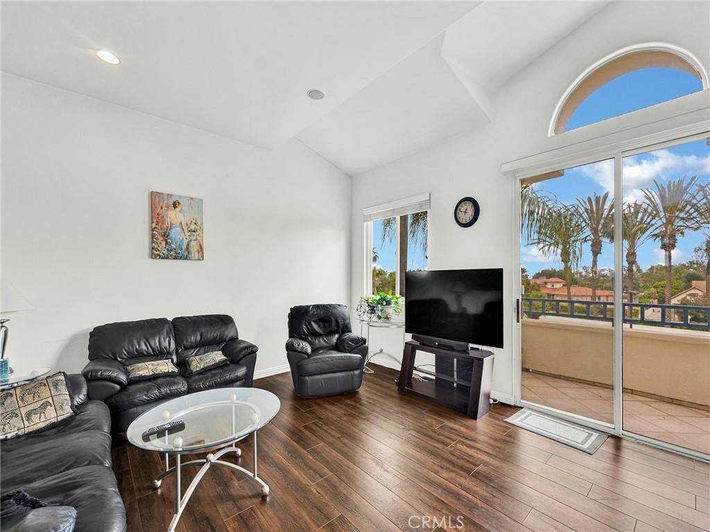 Malibu, CA 90265,6451 Zuma View PL #115