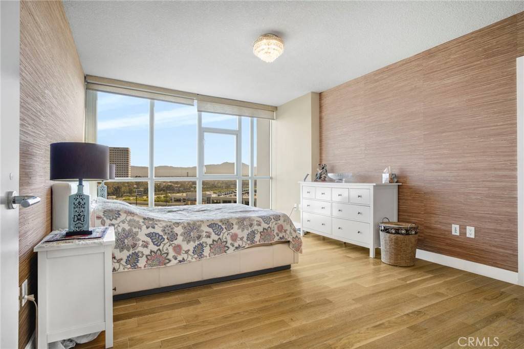 Irvine, CA 92612,3141 Michelson DR #1002