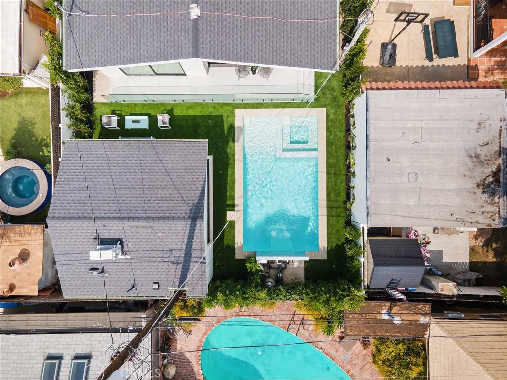 Valley Village, CA 91601,11666 Margate ST