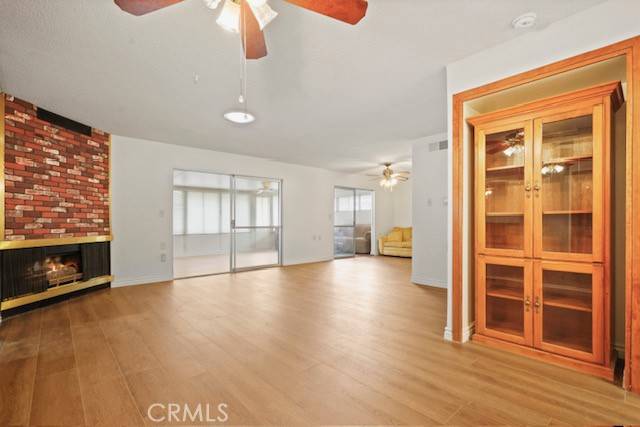 Newhall, CA 91321,19324 Flowers CT