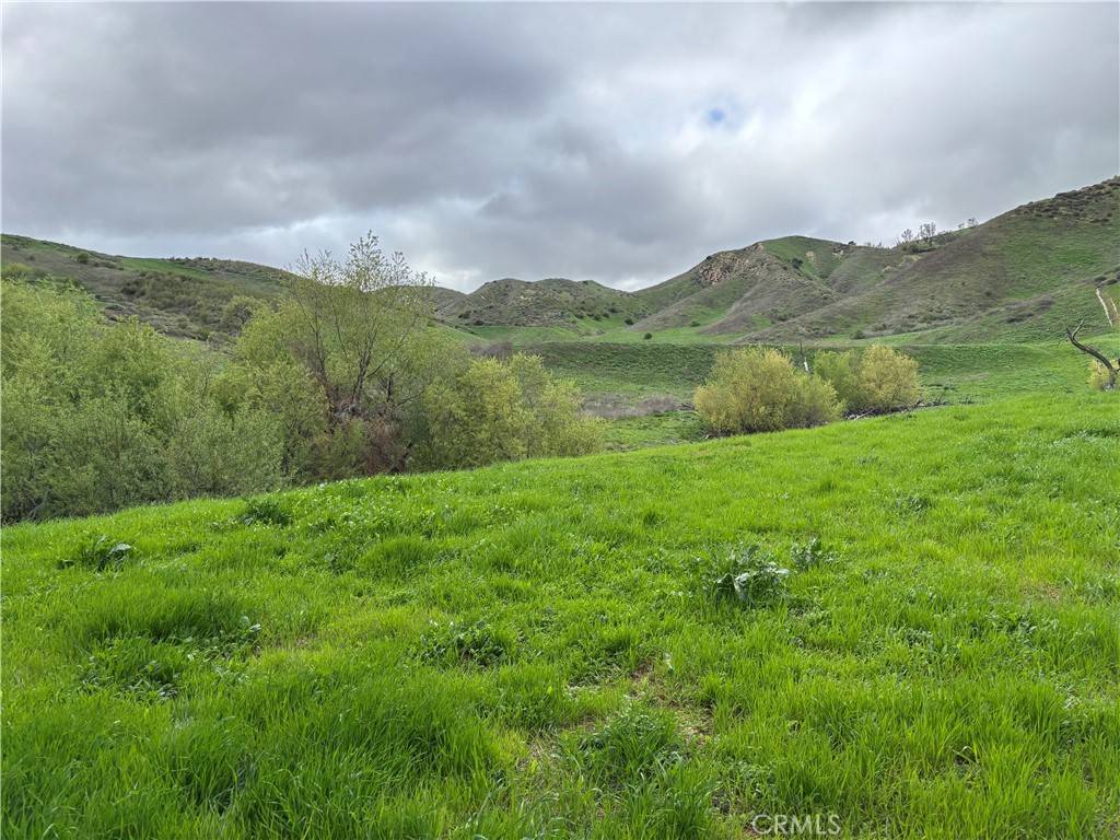 Calabasas, CA 91301,27069 Helmond DR