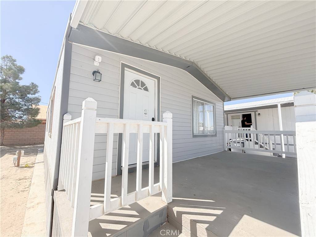 Rosamond, CA 93560,4209 W Rosamond BLVD #2