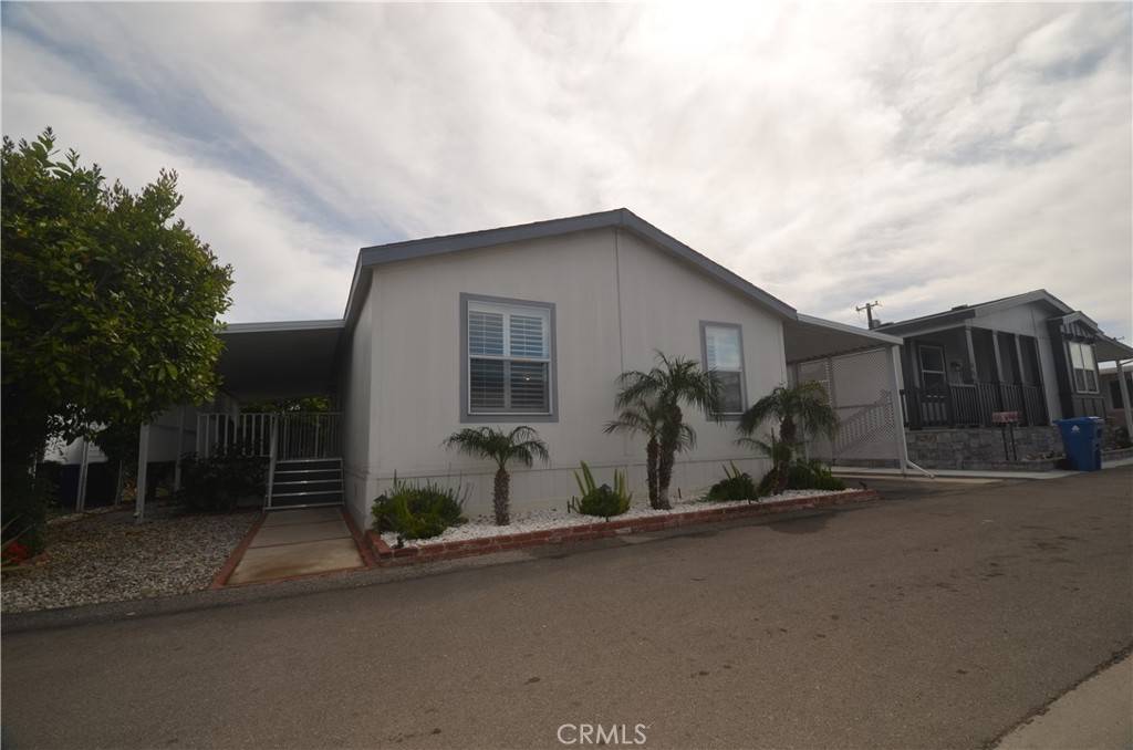 Canoga Park, CA 91304,8801 Eton AVE #90