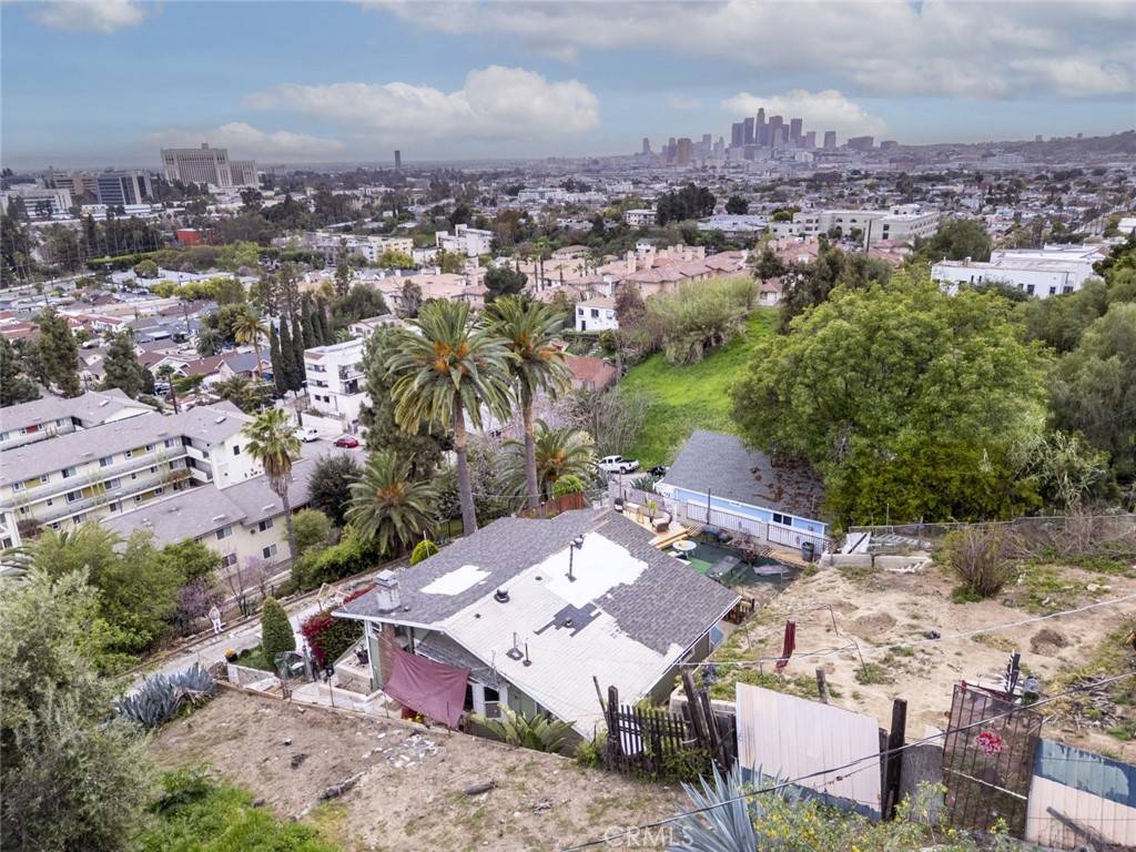 Los Angeles, CA 90031,3811 Manitou AVE