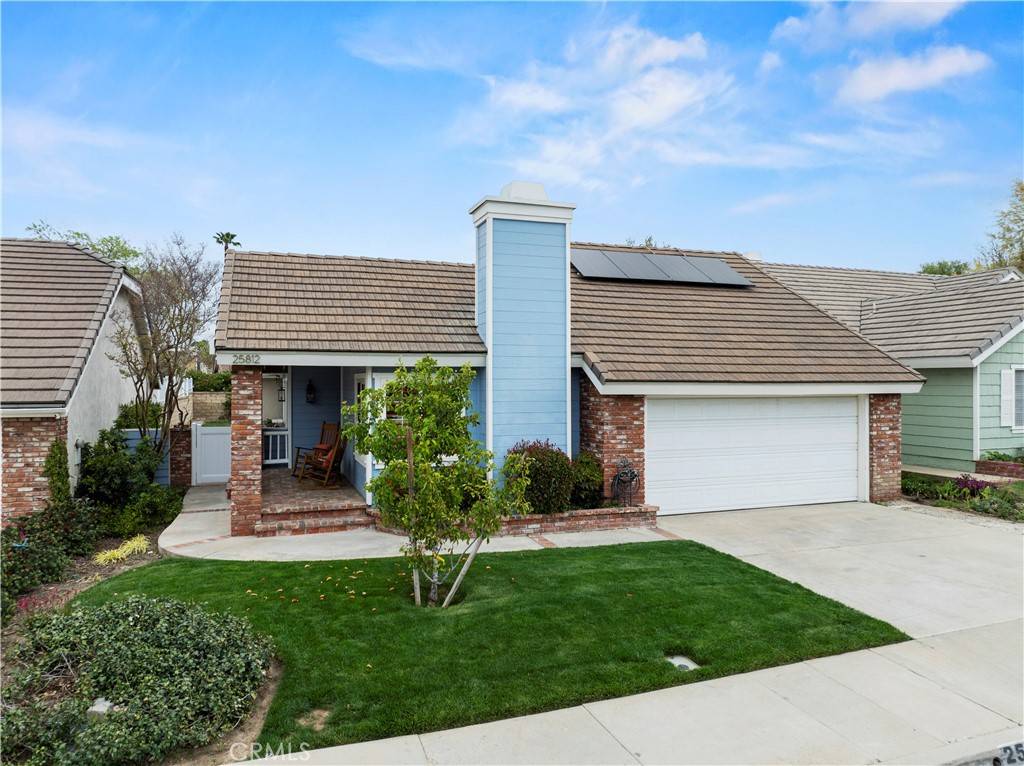 Valencia, CA 91355,25812 Mendoza DR