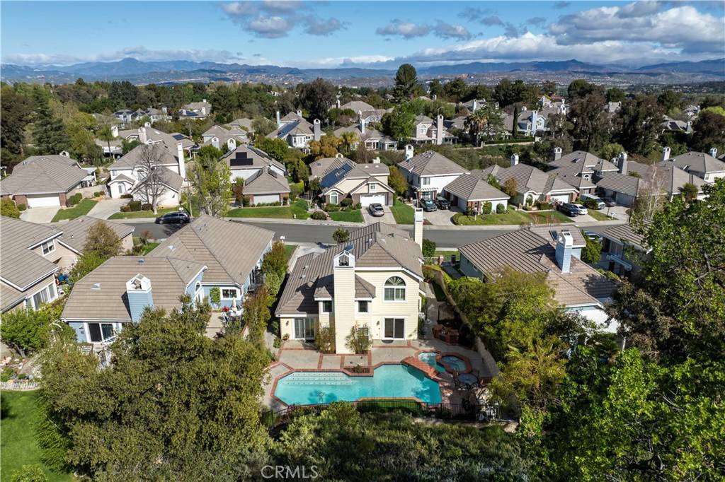 Valencia, CA 91355,24118 Saint Moritz DR