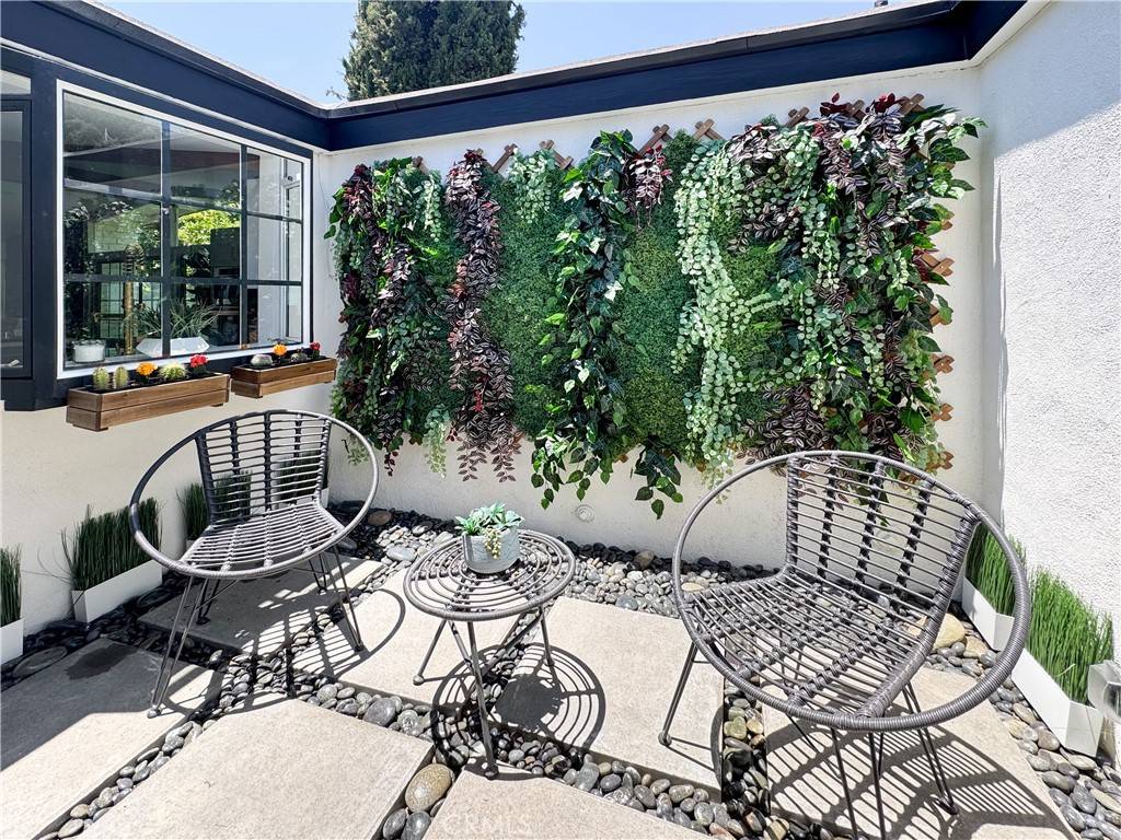 Woodland Hills, CA 91364,22838 Epsilon ST