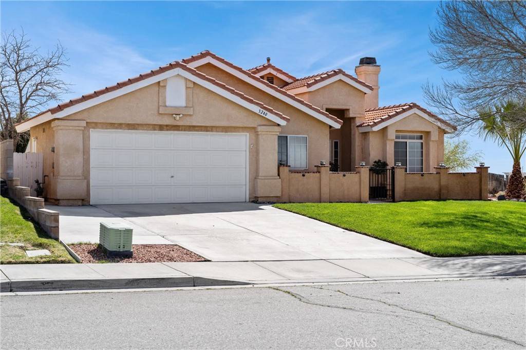 Rosamond, CA 93560,3240 Carnation ST