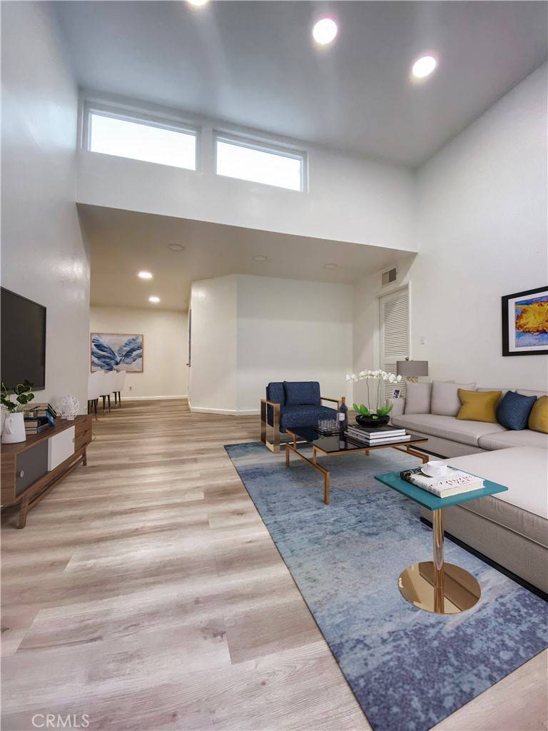 Tarzana, CA 91356,18645 Hatteras ST #278
