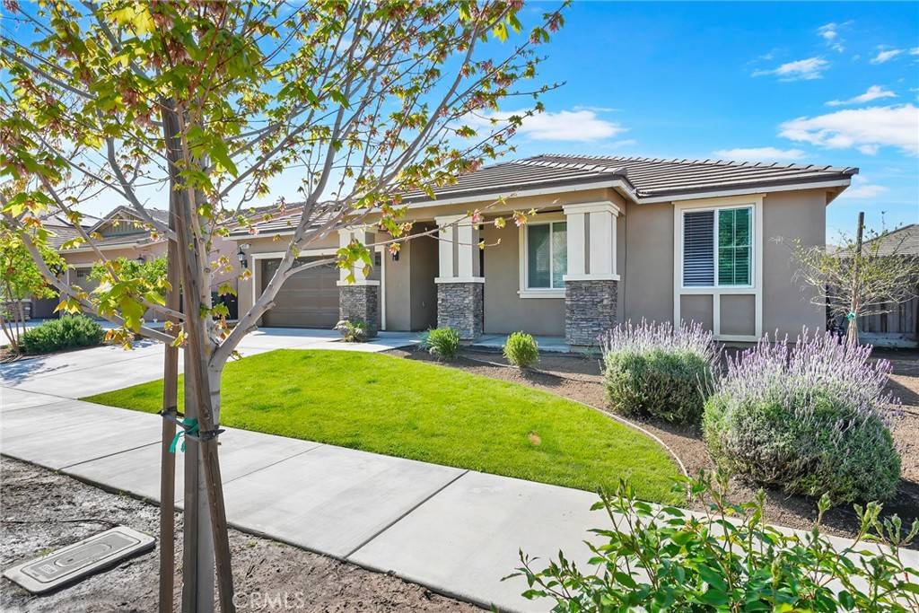 Visalia, CA 93291,4333 W Lark AVE