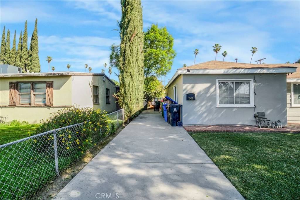 Reseda, CA 91335,19421 Enadia Way