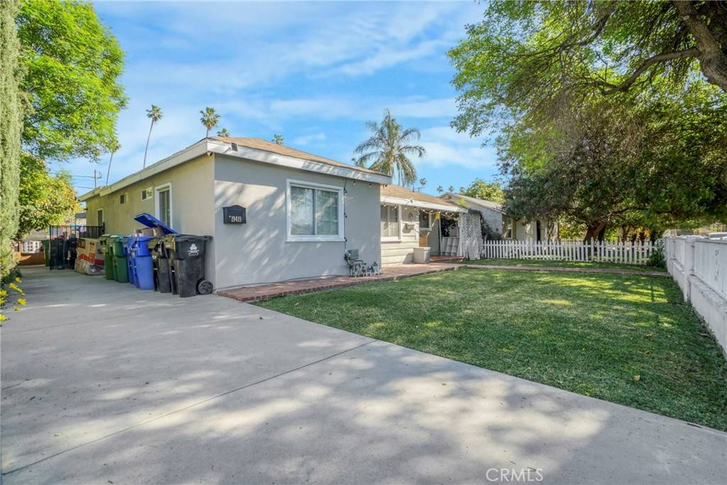 Reseda, CA 91335,19421 Enadia Way