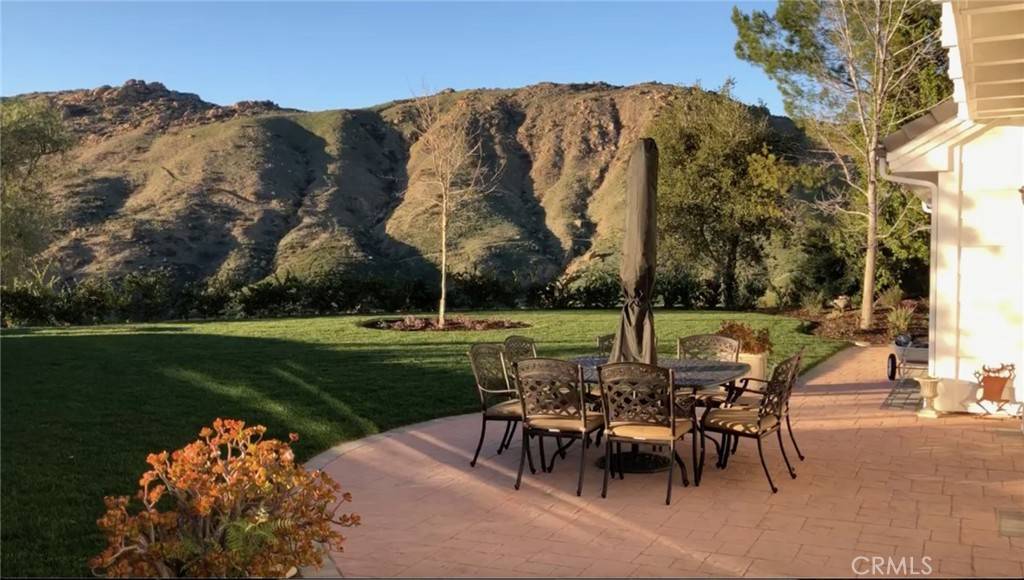 Bell Canyon, CA 91307,77 Dapplegray RD
