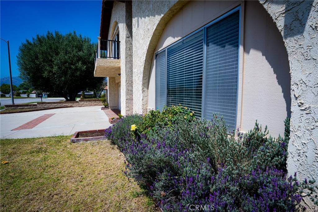 Chatsworth, CA 91311,21335 Kingsbury ST