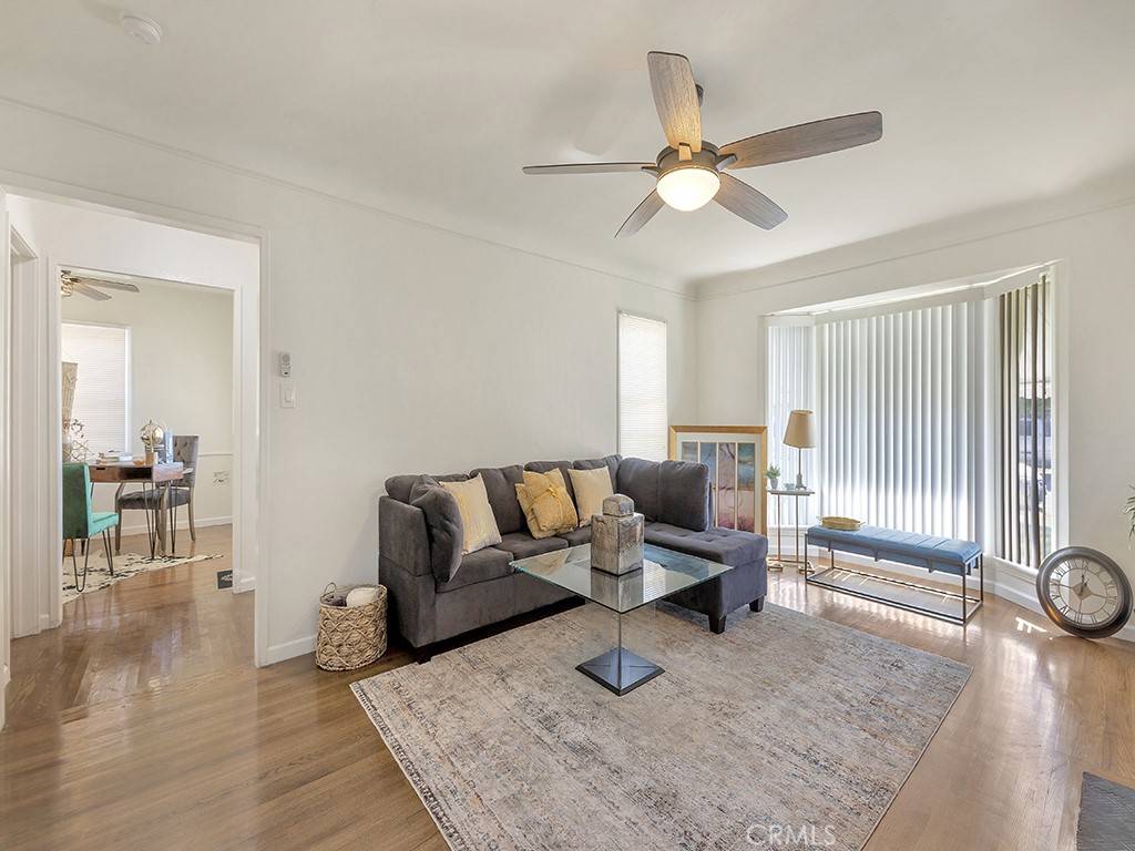 Los Angeles, CA 90047,8830 Ruthelen ST
