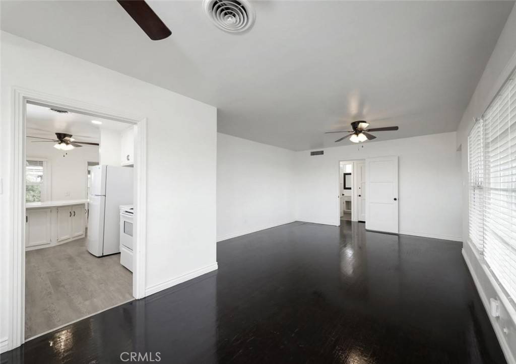 Bakersfield, CA 93305,2 Jeffrey ST