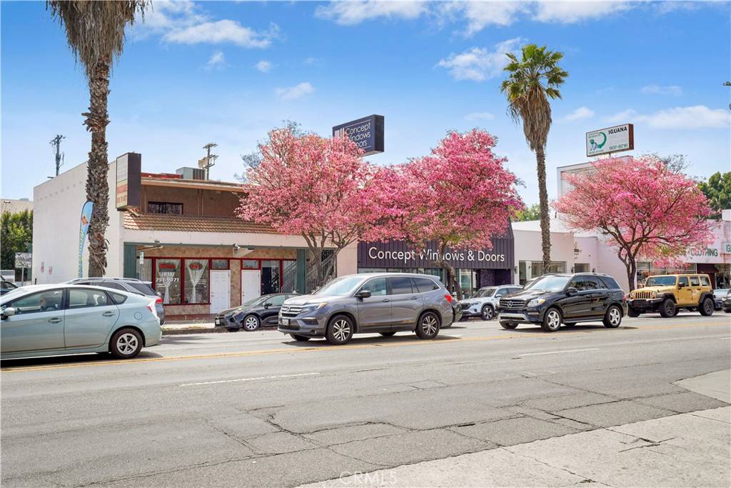 Sherman Oaks, CA 91423,14410 Ventura BLVD
