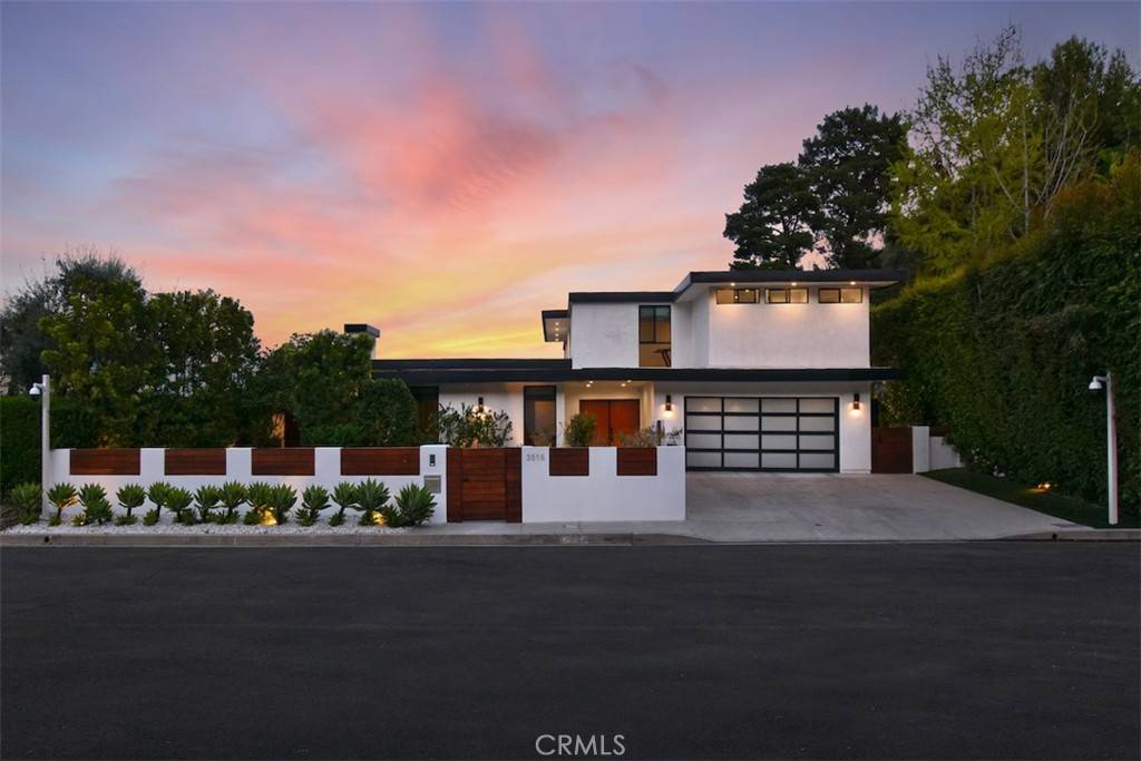 Encino, CA 91436,3516 Terrace View DR