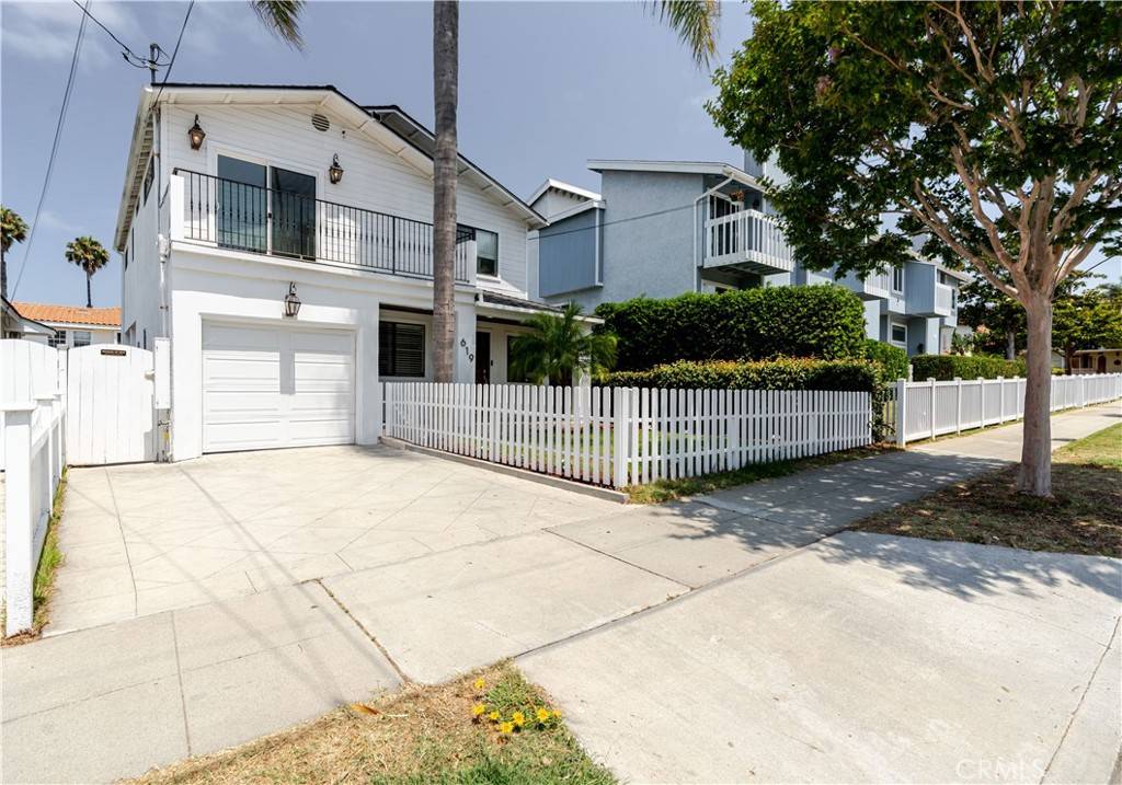 Redondo Beach, CA 90277,619 Beryl ST