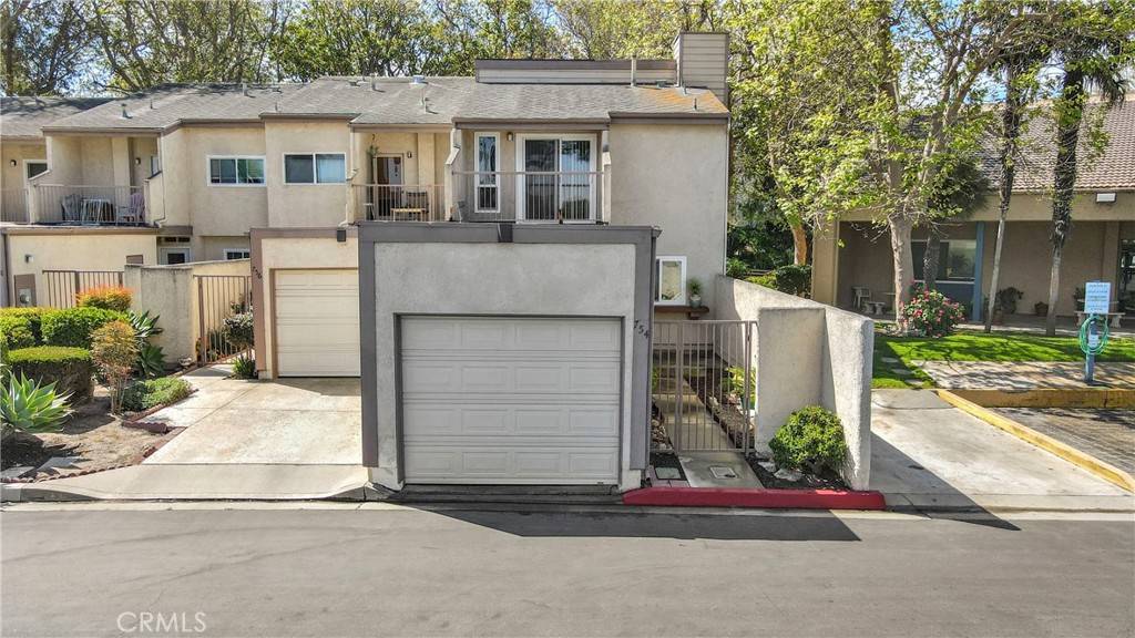 Port Hueneme, CA 93041,754 Seawind WAY