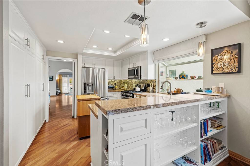 Valencia, CA 91355,24620 Cordera CT