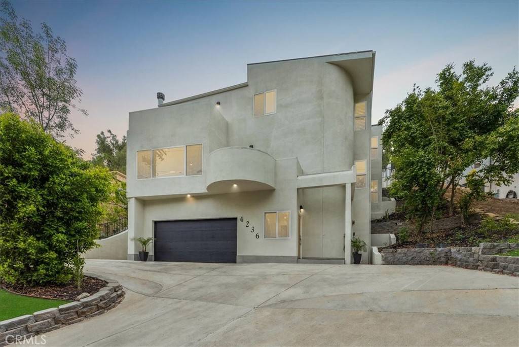 Woodland Hills, CA 91364,4236 Canoga AVE