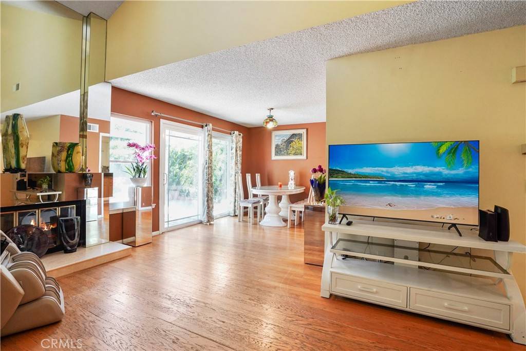 Porter Ranch, CA 91326,19455 Eagle Ridge LN