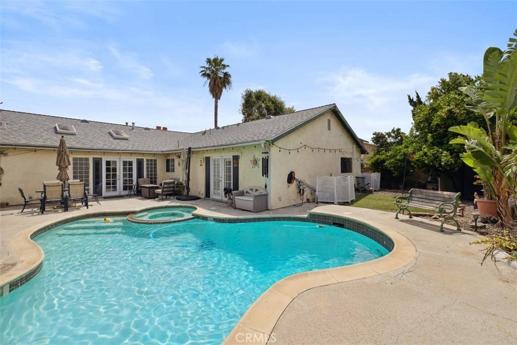 Simi Valley, CA 93065,1675 Bridget AVE