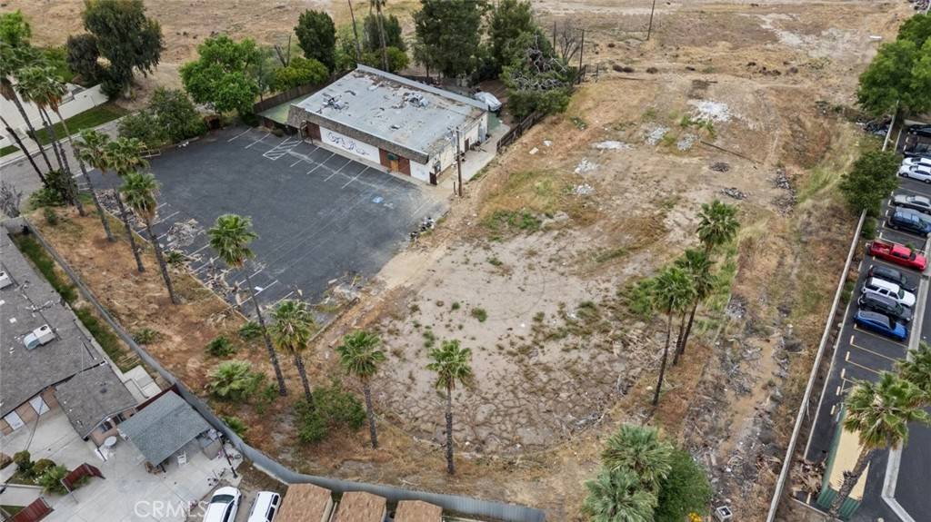 Bakersfield, CA 93305,4099 Union AVE