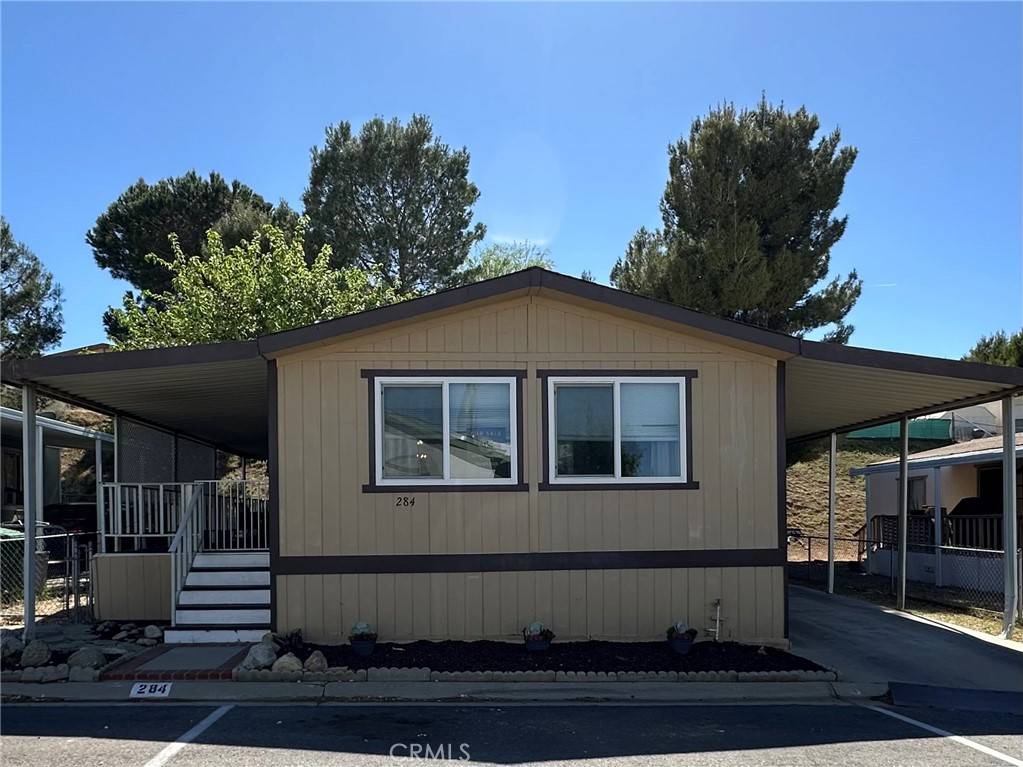 Palmdale, CA 93551,40701 W Rancho Vista BLVD #284