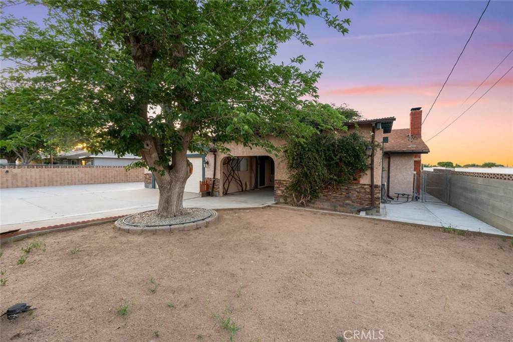 Lancaster, CA 93536,5111 W Avenue M2