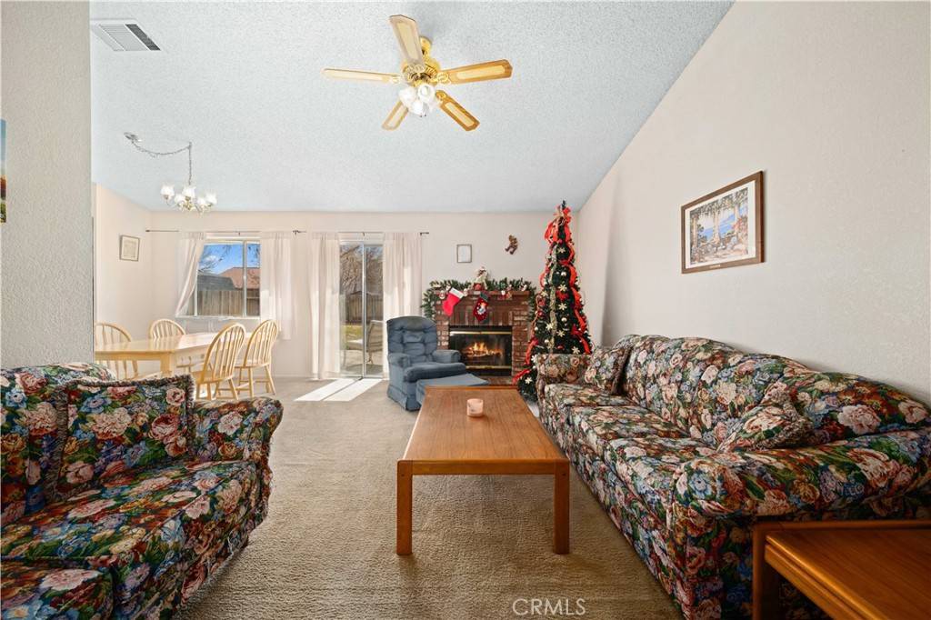 Rosamond, CA 93560,3312 Jahon CT