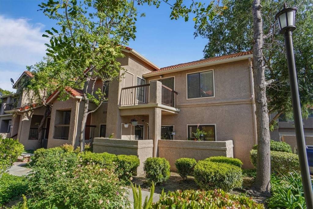 Simi Valley, CA 93063,2327 Archwood LN #125